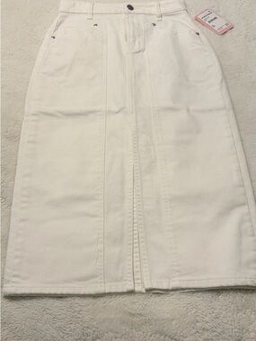 Juicy Couture White Denim Skirt with Branded Pink Label
